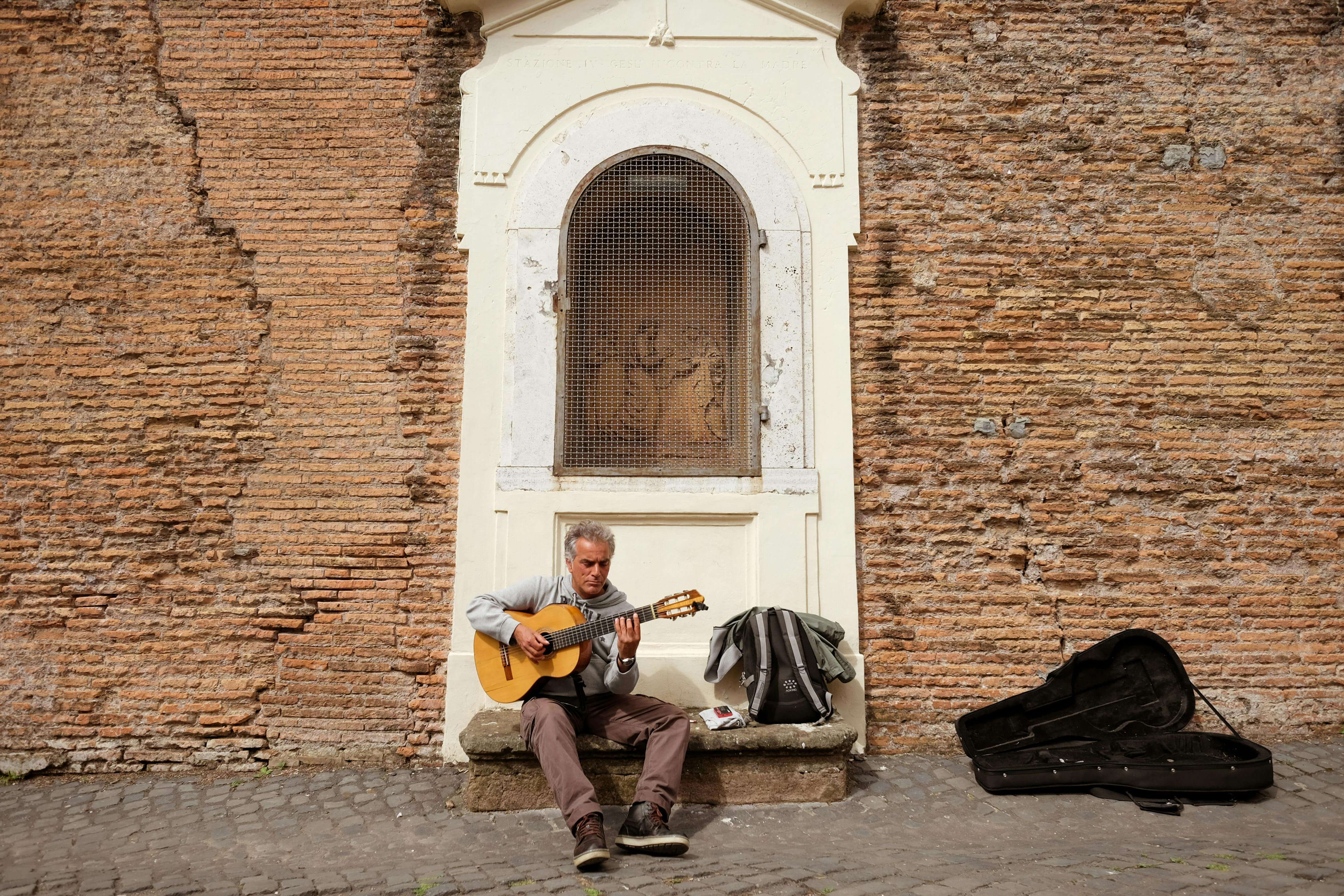 Best Italian Songs to Learn Italian: From Beginner to Intermediate